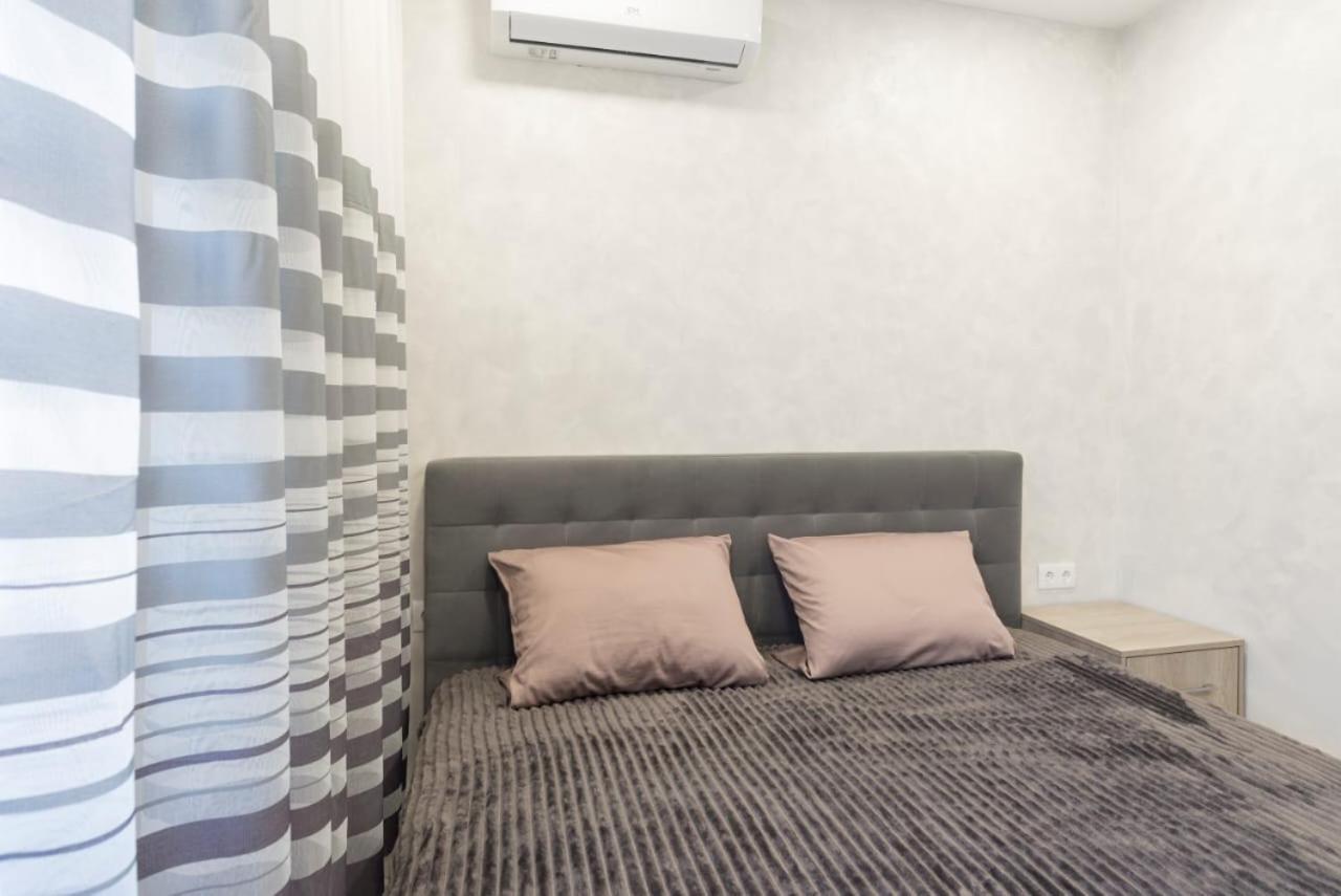 Dream House Rooms Malaga - Habitacion En El Apartemento Ngoại thất bức ảnh