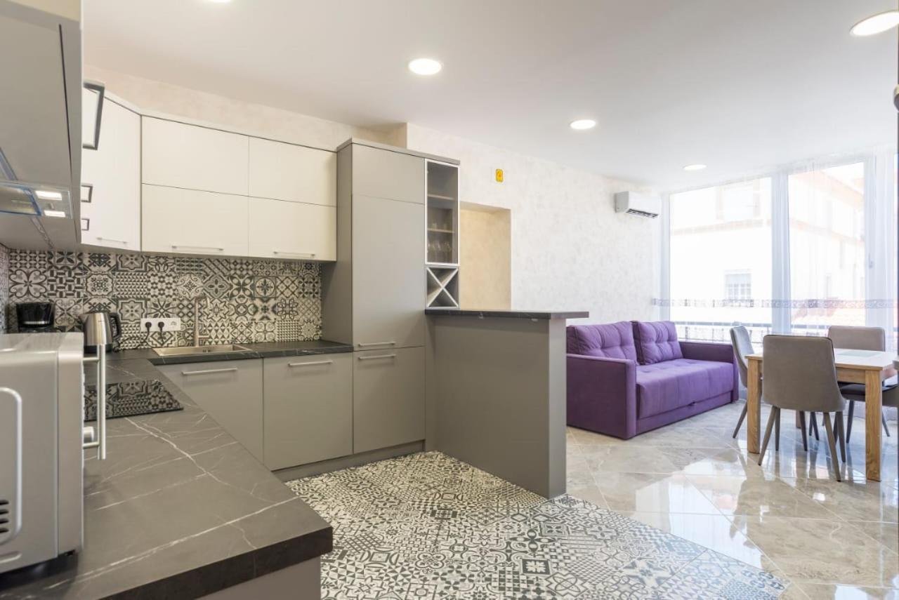 Dream House Rooms Malaga - Habitacion En El Apartemento Ngoại thất bức ảnh